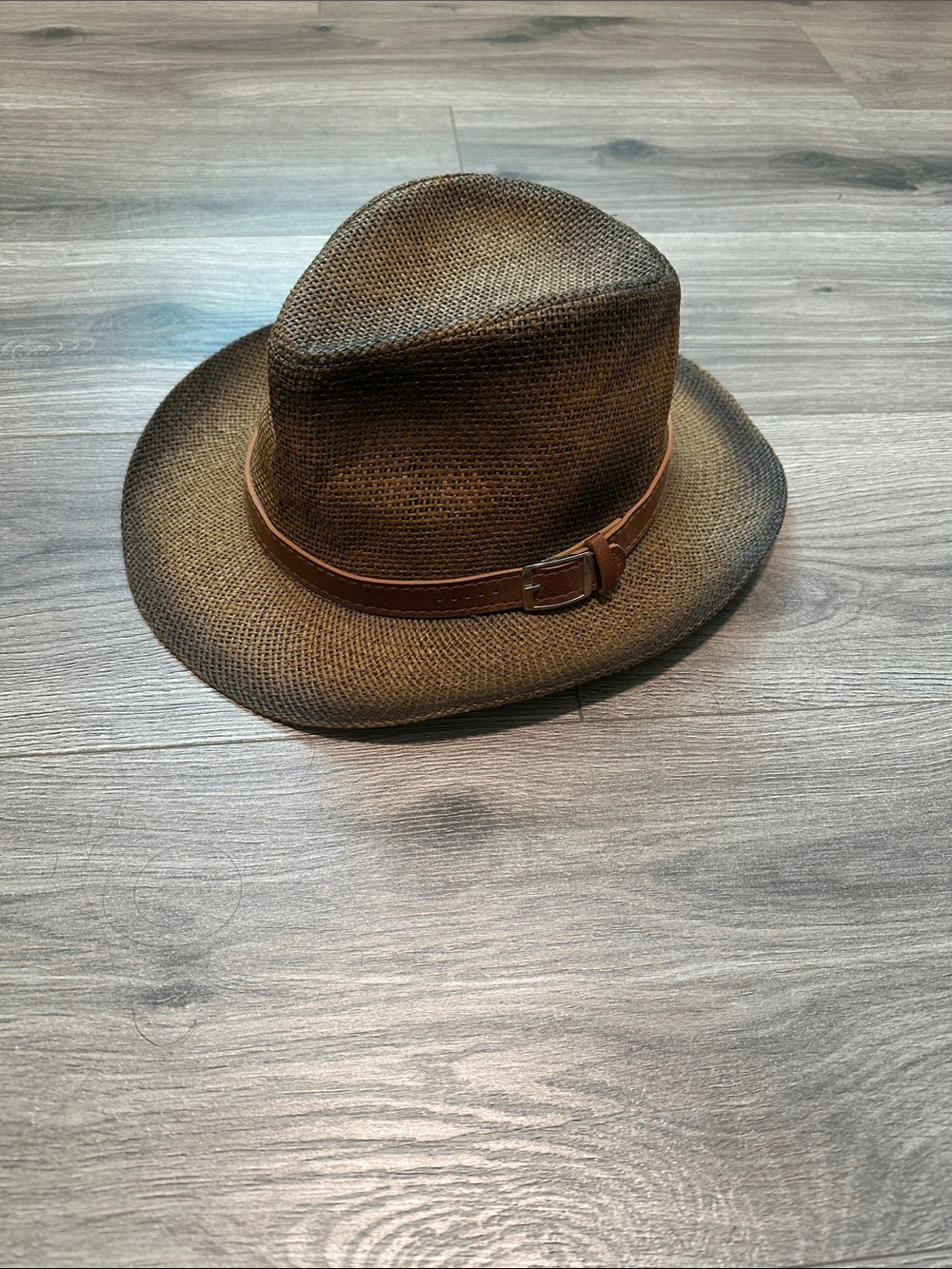 D&Y Classic Brown Straw Fedora with Leather Band